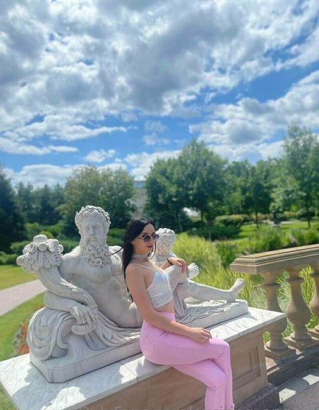 乳首オーガズム オンリーファンズ セクシー裸 画像