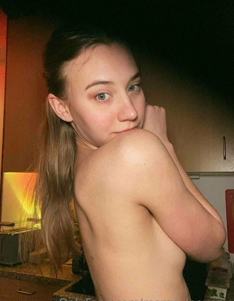 パンストオンリーファンズ えろ 写真