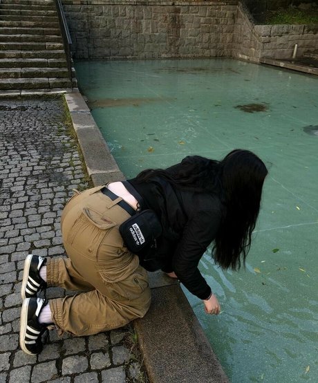 日本の熟女オンリーファンズ えろ 写真