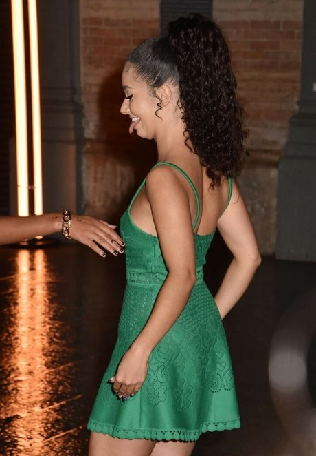 Lena Situations ポルノスター 美しい アーカイブ