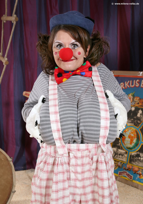 スペードのクイーン オンリーファンズ 無料 画像