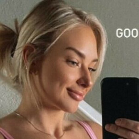 バニー無料オンリーファンズ アダルト 写真