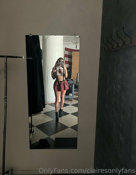 clairesonlyfans ポルノスター アート アーカイブ