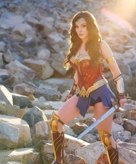 Taya Miller 高品質のポルノスター 写真