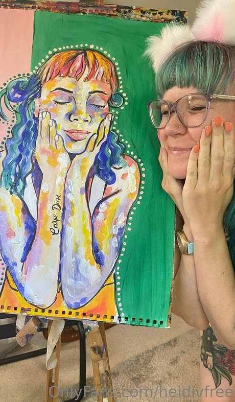 曲線美のブロンドオンリーファンズ ホット裸 画像