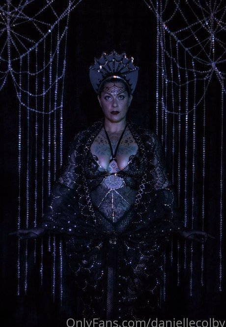 daniellecolby ヌードスター ギャラリー