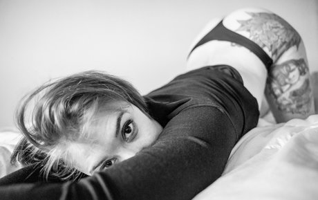 タトゥーオンリーファン 無料裸 画像