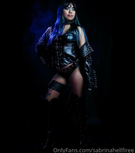 黒人ティーンオンリーファンズ アート裸 写真