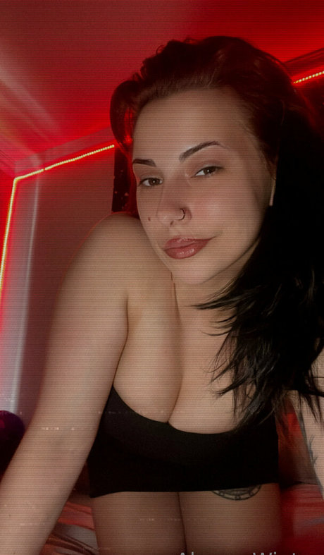 フェラチオ ティーン オンリーファンズ アート裸 写真