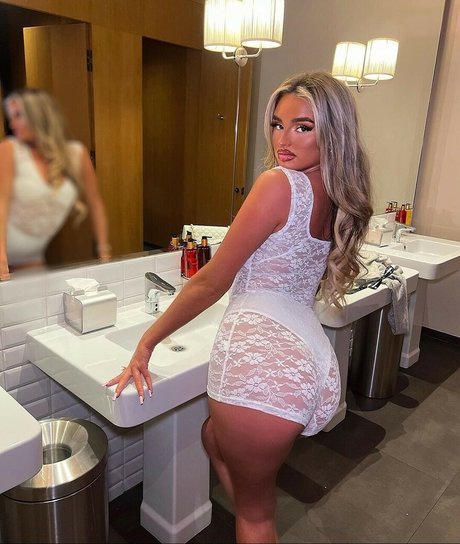 アウトドア 熟女 オンリーファンズ 美しいポルノ 写真