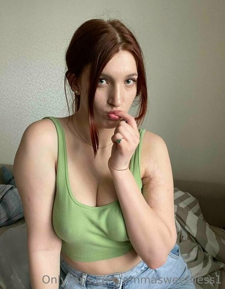 熟女オナニーオンリーファンズ ポルノ 写真