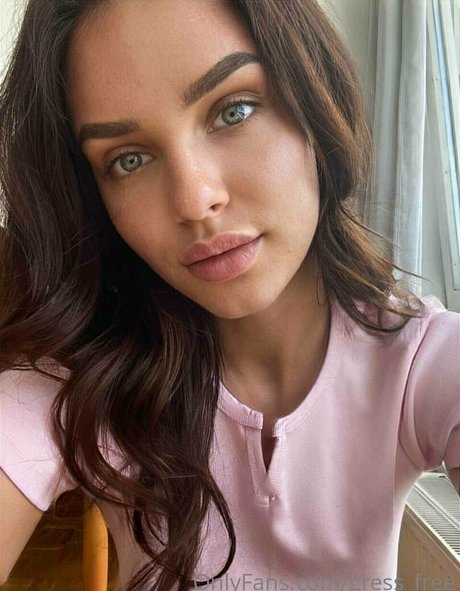 gress free アートスター 写真