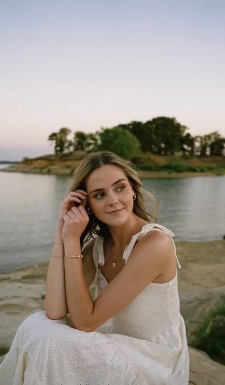 Lauren Mae ホットモデル 画像