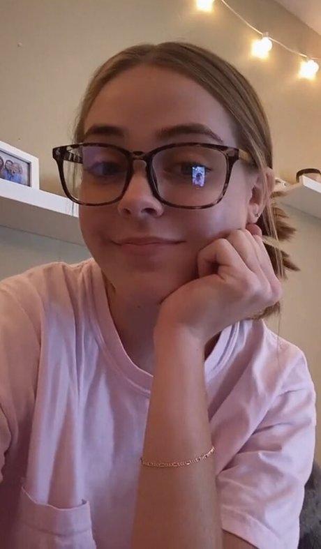 Lauren Mae XXXモデル 画像