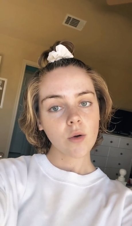 アジア人の巨乳オンリーファンズ 無料 写真