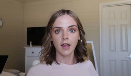 Lauren Mae ポルノモデル 画像