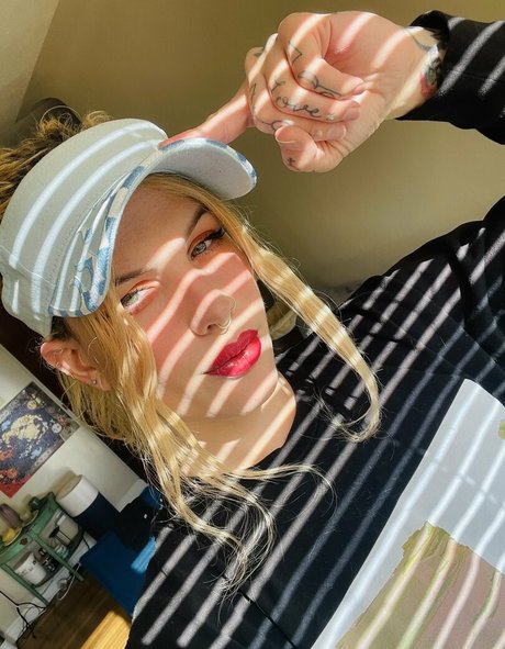 lilkittyjadee ヌードモデル 画像