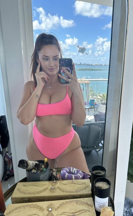 Yesjulz ポルノスター トップ ギャラリー