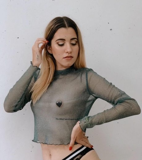 中出しプリンセスオンリーファンズ 美しいヌード 写真