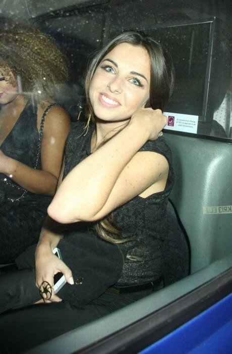 巨尻熟女オンリーファンズ 無料 写真