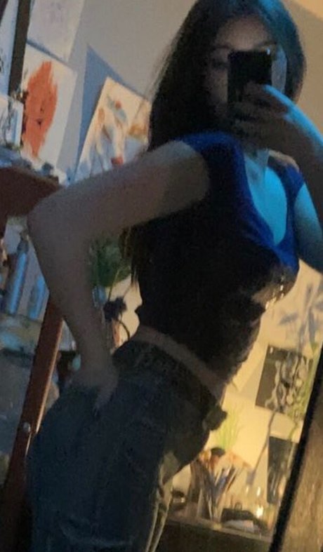 The slutty grunge ヌードモデル 写真