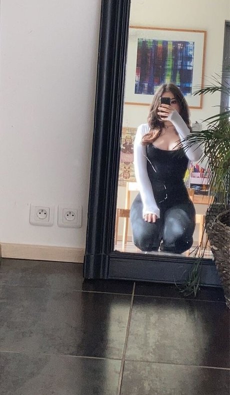 The slutty grunge ポルノスター 画像