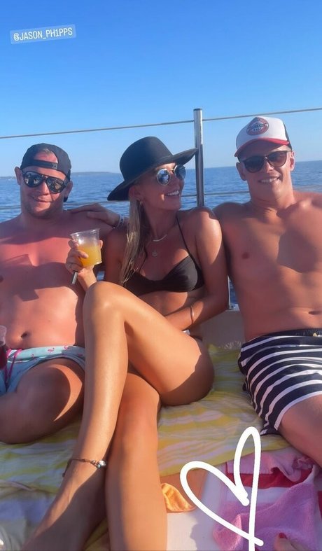 Danni Menzies ポルノスター 高品質 写真