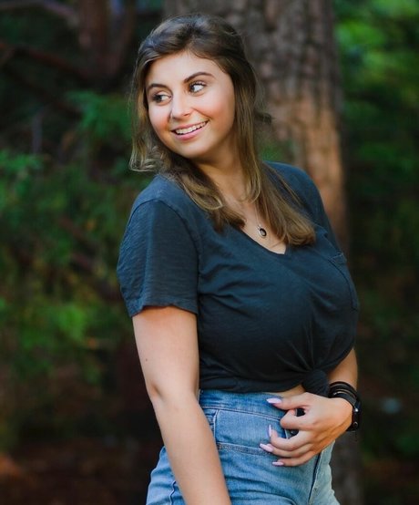 アジア人ニューハーフオンリーファンズ ヌード アーカイブ