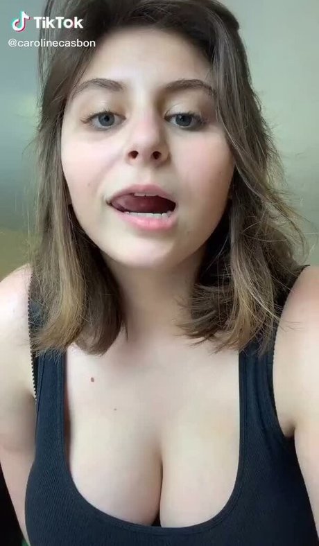 キティ・ウェット・オンリーファンズ ホットセックス アーカイブ