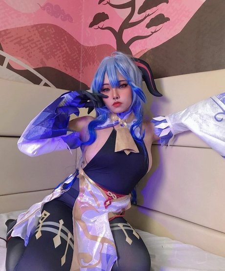 on1ashie ポルノスター ホット 写真