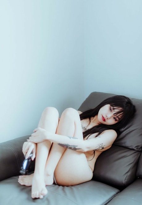 on1ashie セクシーモデル ギャラリー