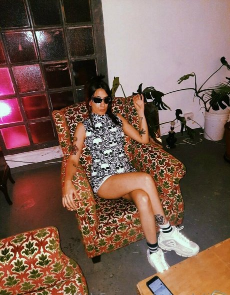 nalgaytetitaa 可愛いモデル ギャラリー