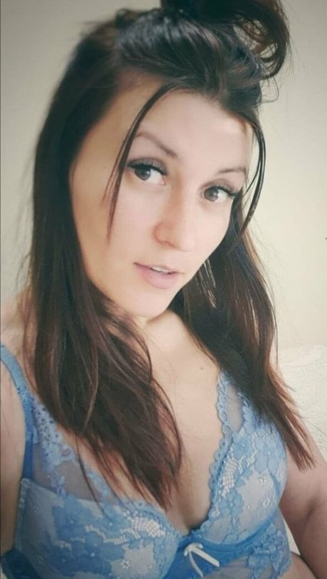 veronikavirt エロティックなポルノスター 写真