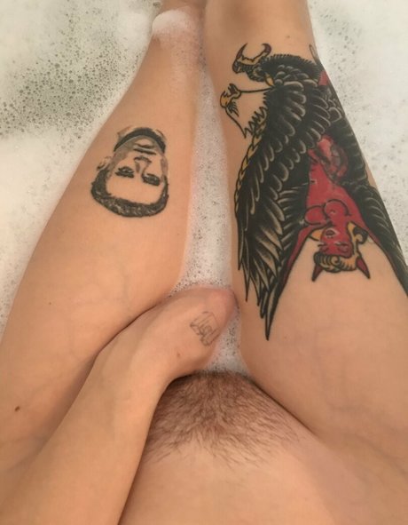 parisbush 美しいモデル 画像