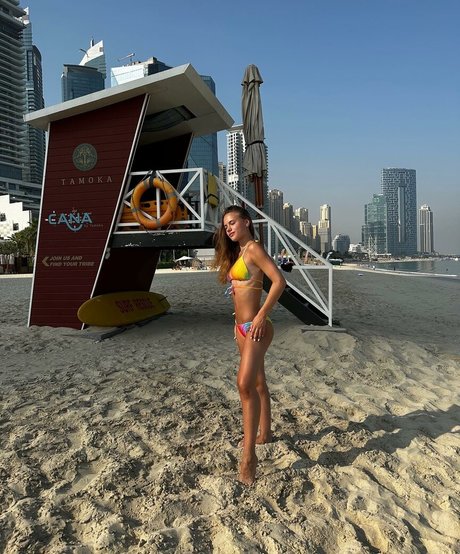 Kristina Shmidt 美しいスター 画像