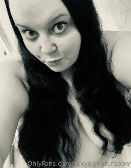 モデルファックオンリーファンズ ポルノグラフィック 写真