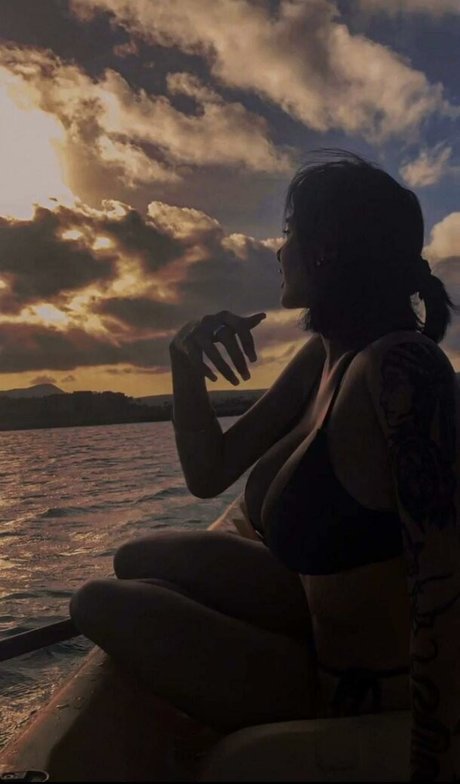 フィットネスガールズオンリーファンズ ヌード ギャラリー