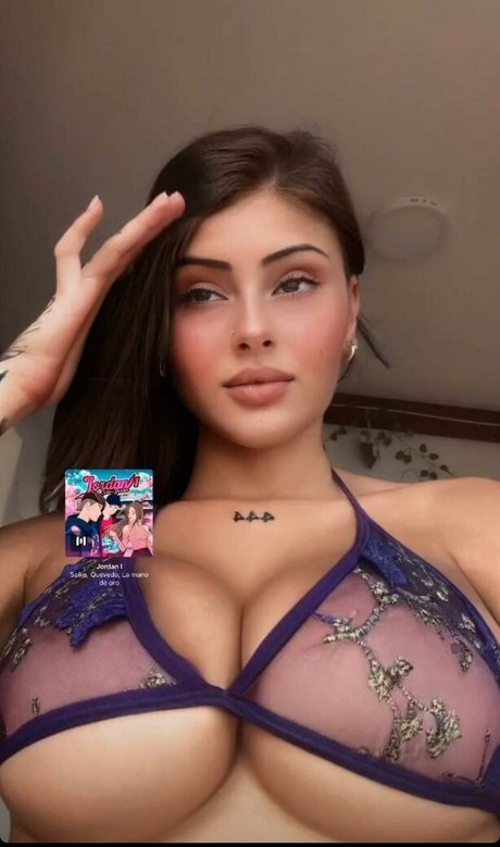 エモな痴女オンリーファンズ セックス ギャラリー