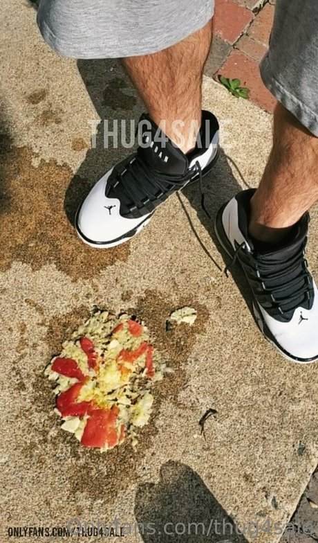 thug4sale ポルノスター トップ 写真