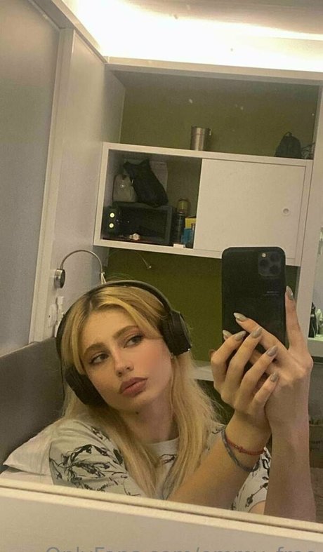 ダウンオンリーファン HD 写真