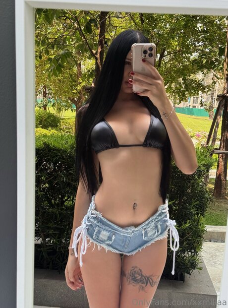 xxmillaa 最高のモデル 写真