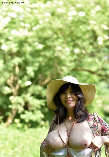 sunny chocolat free トップモデル 写真