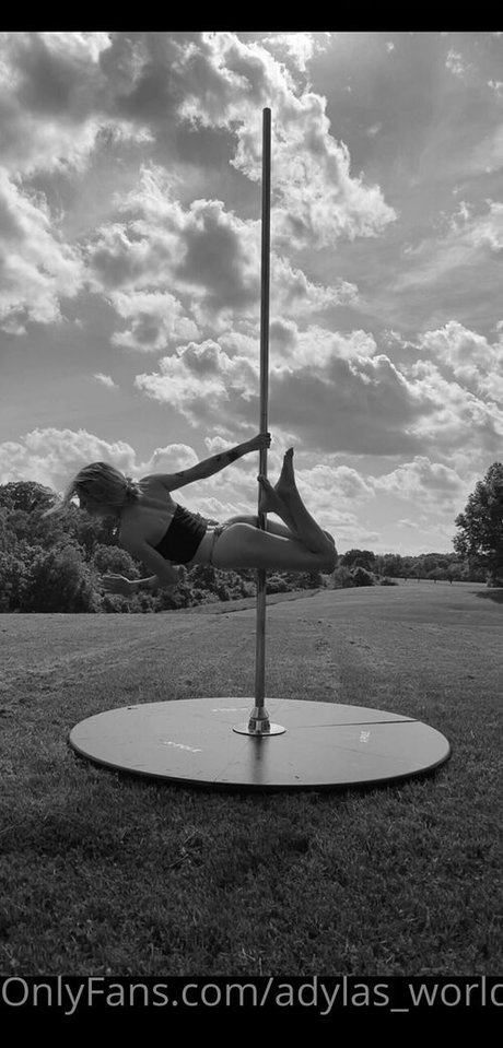 adylasworld アダルトモデル アーカイブ