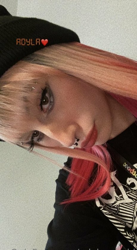 adylasworld HD女優 画像