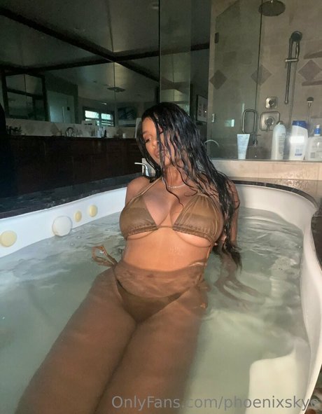 戦利品オンリーファンズ ホット 写真