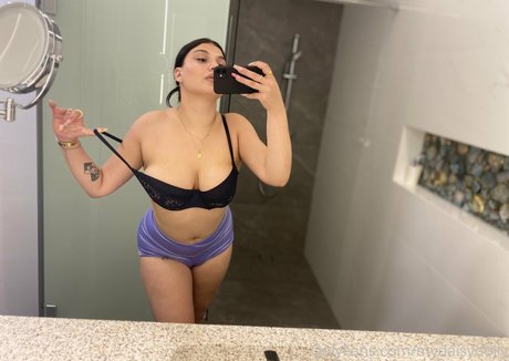 フィットネスプッシーオンリーファンズ xxx 画像