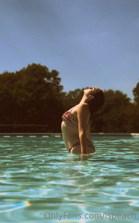 アマチュアペッギングオンリーファンズ アートポルノ 写真