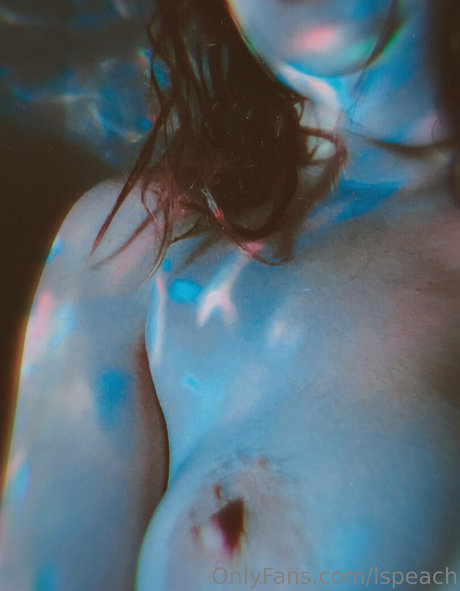 痴女妻オンリーファンズ セクシー裸 画像