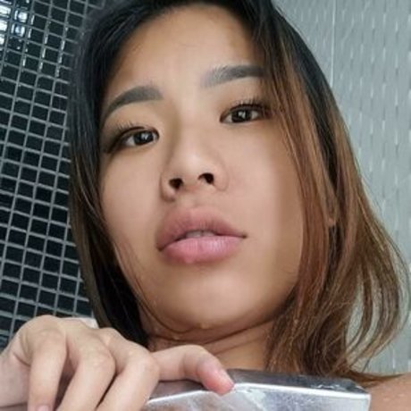 Miya Maze ヌードのポルノスター 画像