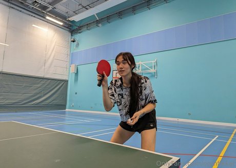 後背位オンリーファンズ パーフェクト 画像